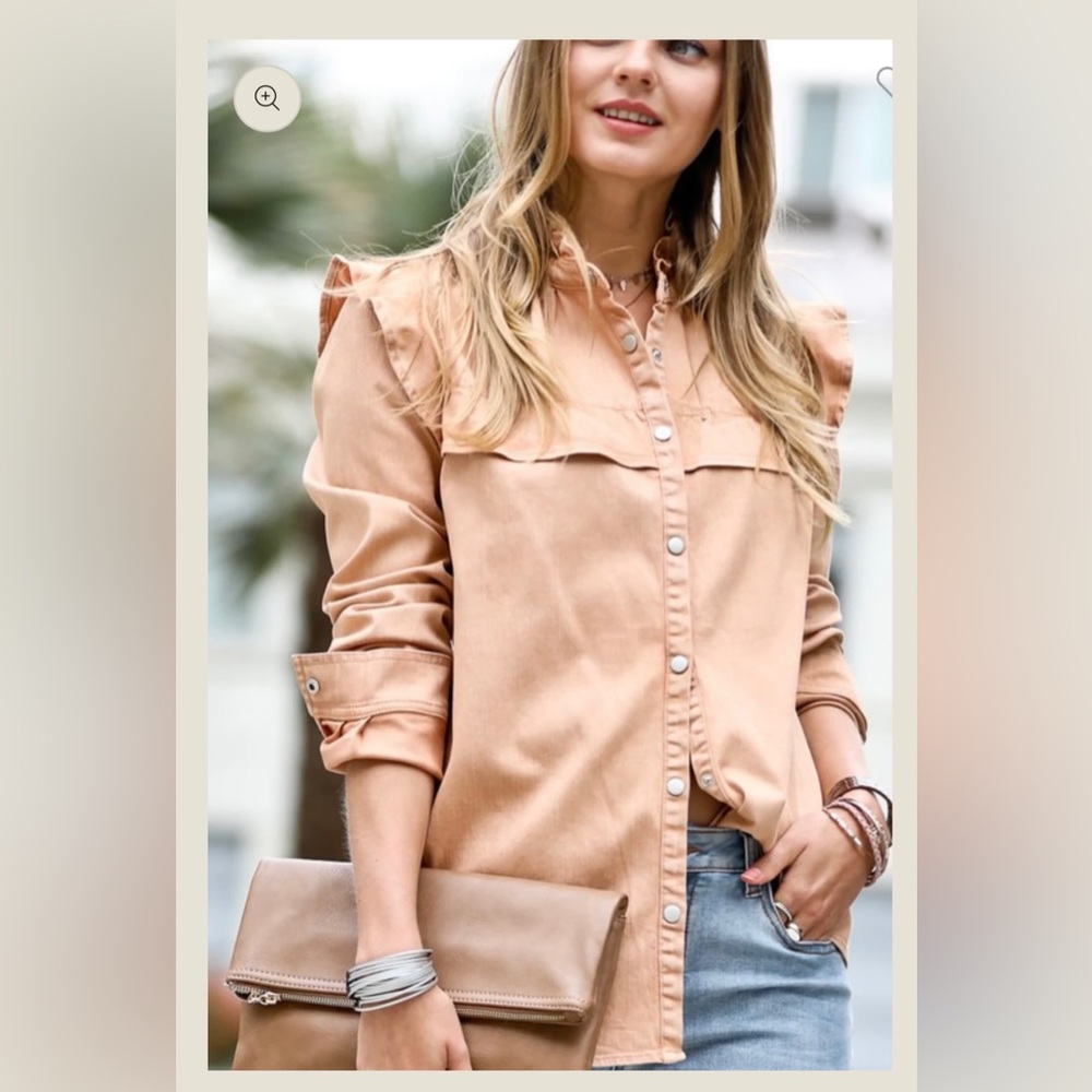 BNWT Mazik Chambray Ruffled Shoulder Shirt